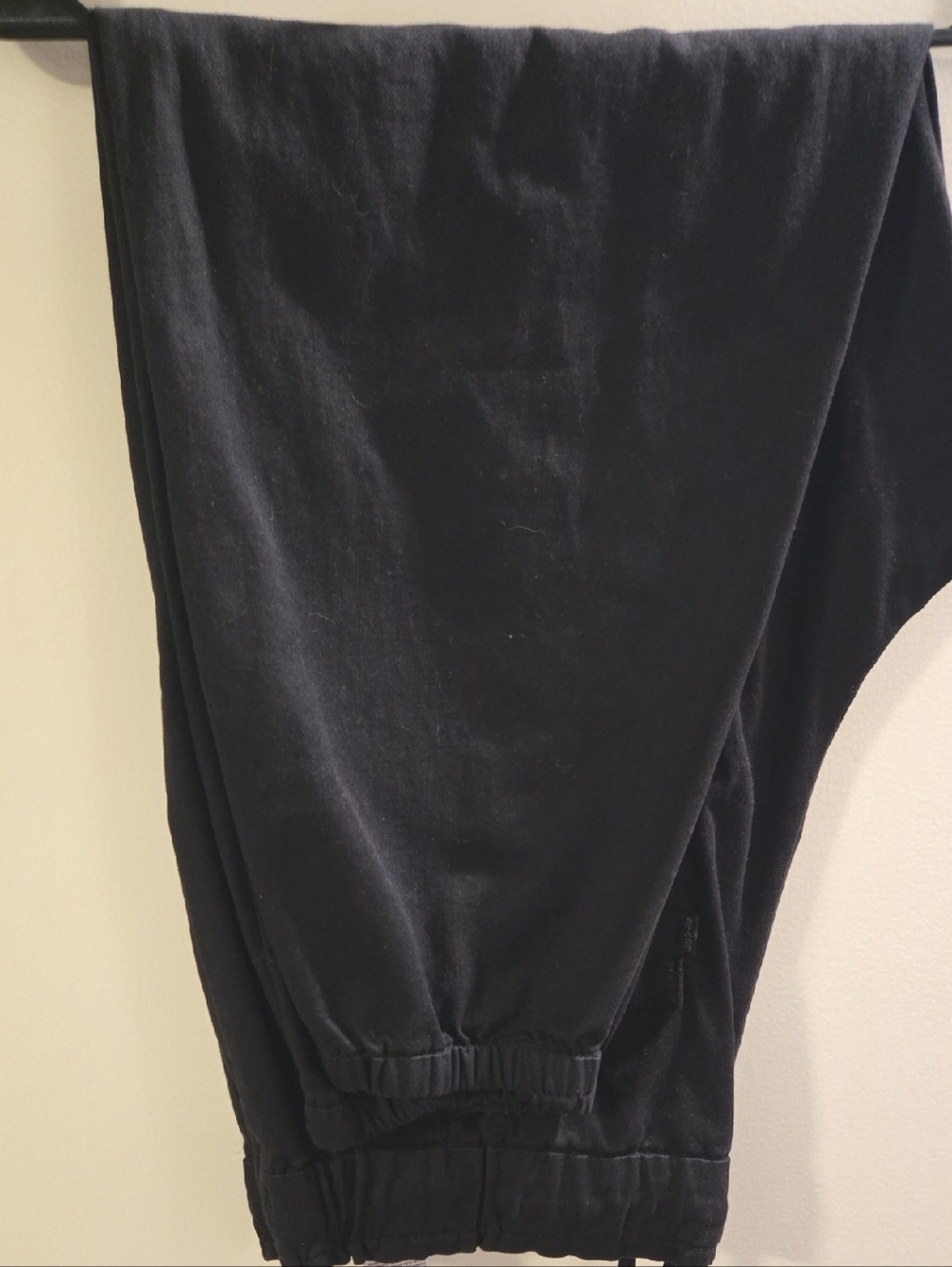Levi's Black Elastic Waist Joggers